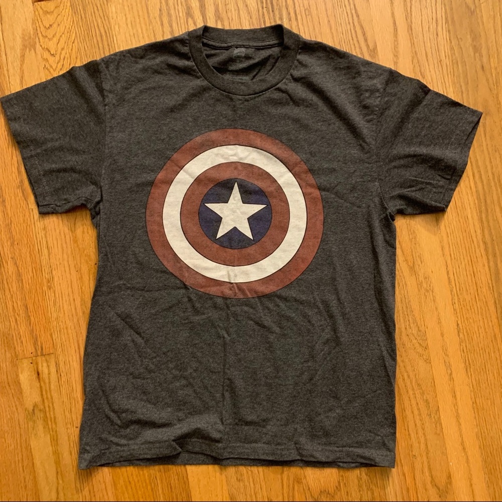Captain America Medium Vintage Tee